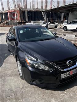 نيسان ألتيما